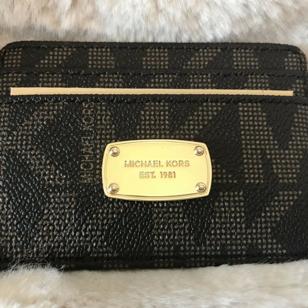 NWT MICHAEL MICHAEL KORS SIGNATURE PVC JET SET CAR
